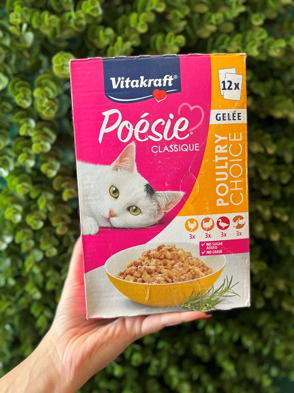 پک ۱۲ عددی پوچ گربه بدون غلات گوشت پرندگان در ژله ویتاکرافت ۸۵ گرم Vitakraft poesie classique poultry choice