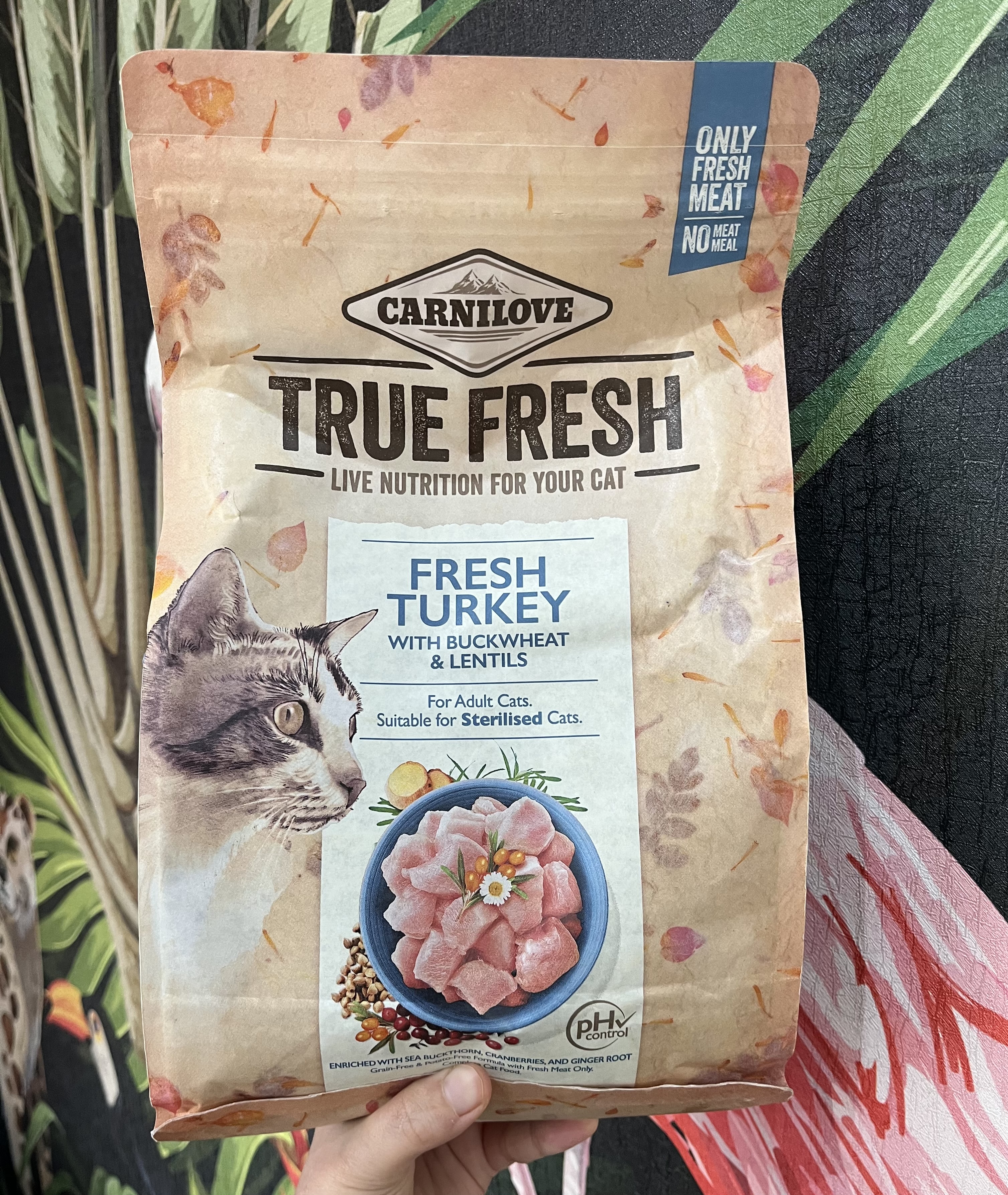 غذا خشک گربه های عقیم شده کارنی لاو گوشت بوقلمون ۱.۸ کیلوگرم Carnilove True Fresh Cat turkey