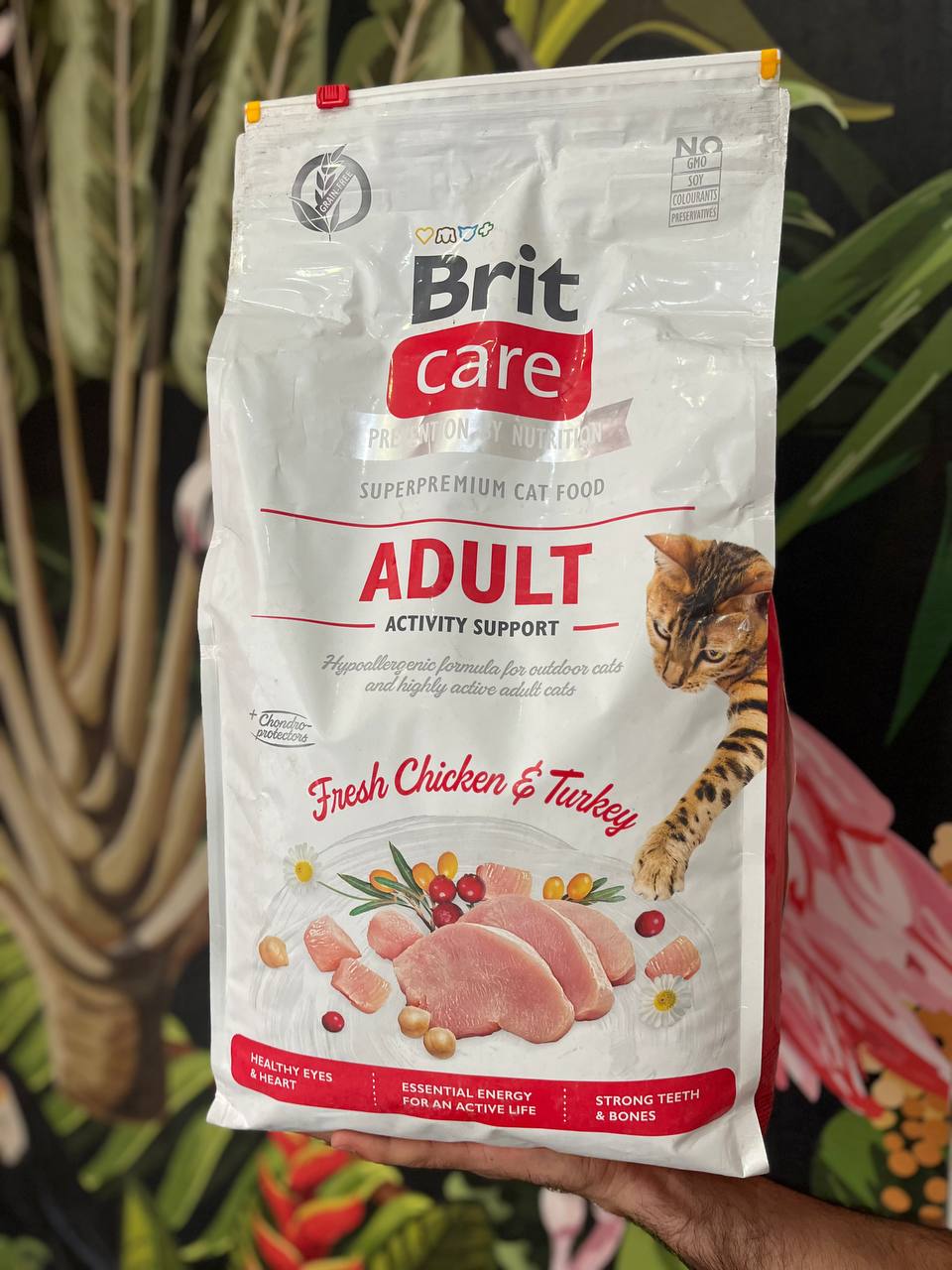 غذا خشک گربه بالغ مرغ و بوقلمون به صورت فله بسته بندی زیپ کیپ Brit Care Adult Activity Support
