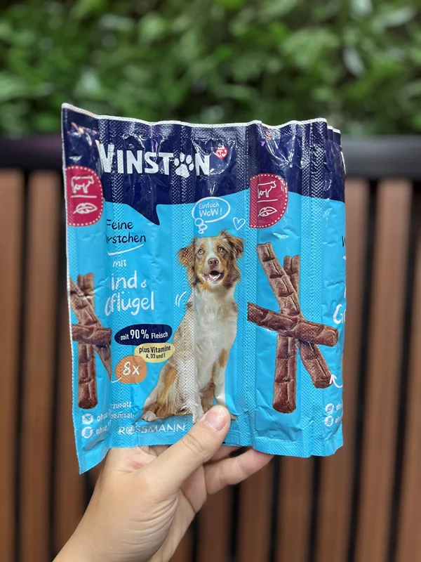 مدادی سگ وینستون بیف و پرندگان  Winston Feine würstchen